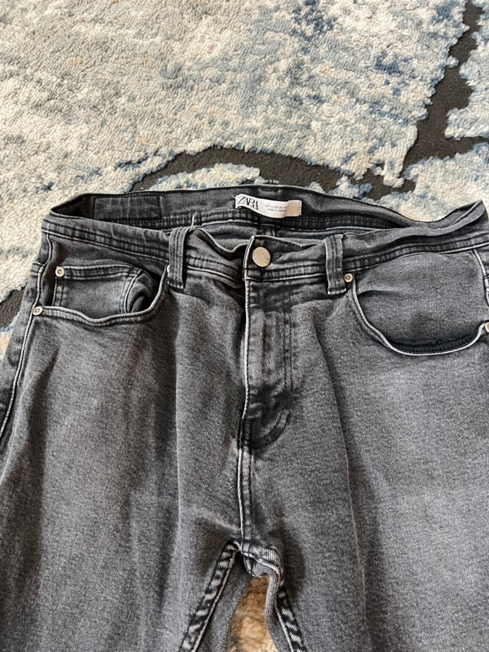 Zara Basic Slim Fit Jeans - Picture 5 of 6